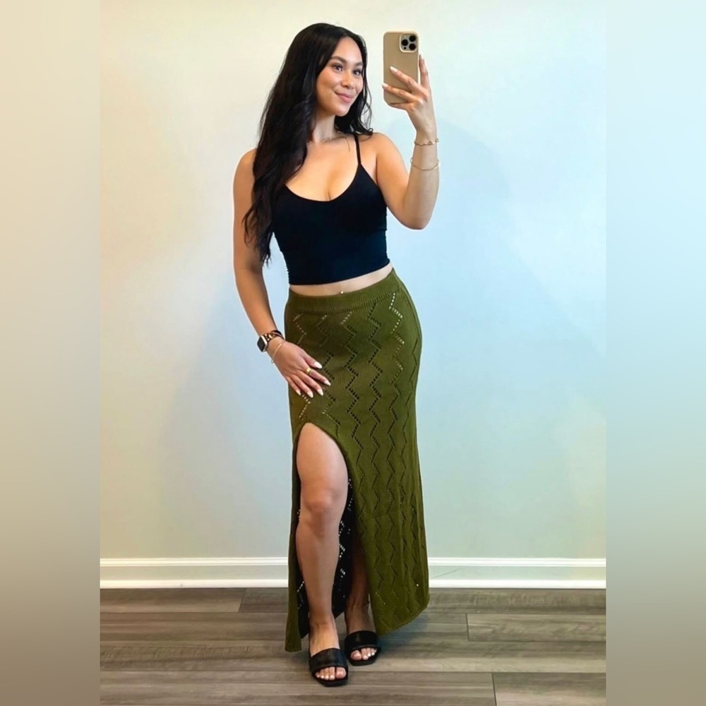 NWT Savannah Morrow Lauryn Pointelle-Knit Crochet Skirt, size Medium